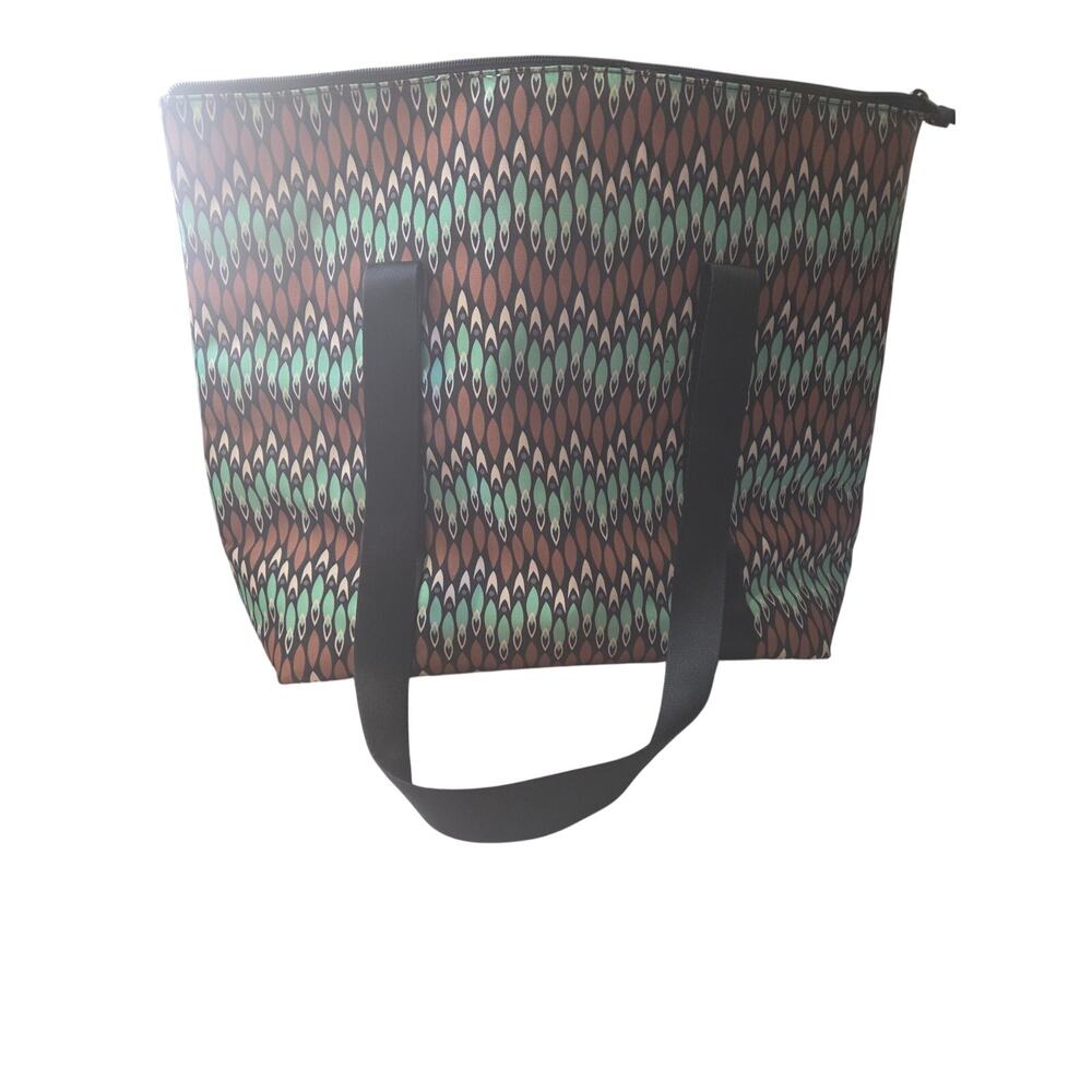 Vera Bradley Insulated Cooler Tote Bag Sierra Stream Pattern Zip Top 2015.